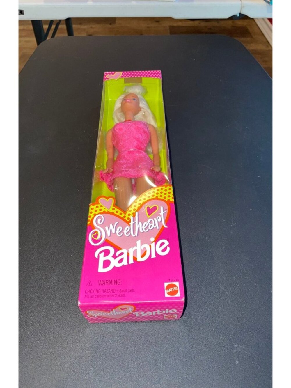 Sweetheart Barbie Doll 1997 Mattel Fashion Avenue Collection NIB Vintage